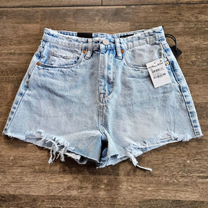 BlankNYC The Reeve Denim Shorts Size 26 NWT Raw Hem High Rise Distressed